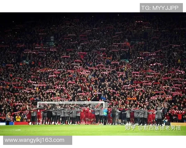 球星亲自打造室内足球场 为爱好者提供专业训练与娱乐新天地 球星亲自打造室内足球场 为爱好者提供专业训练与娱乐新天地