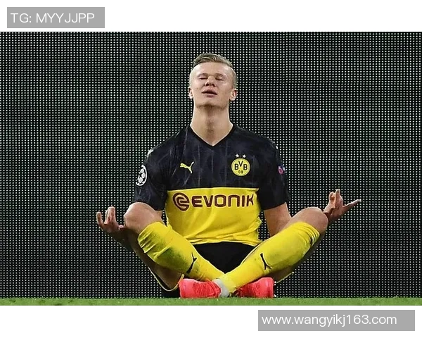 足球巨星身材走样引热议 昔日绿茵场英雄如今形象大变 足球巨星身材走样引热议 昔日绿茵场英雄如今形象大变