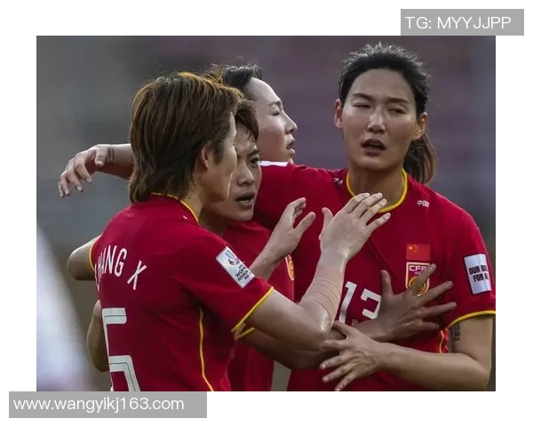 中国女足球星归队重返赛场 助力国家队备战国际大赛